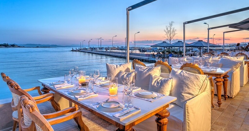 beach bar glifada